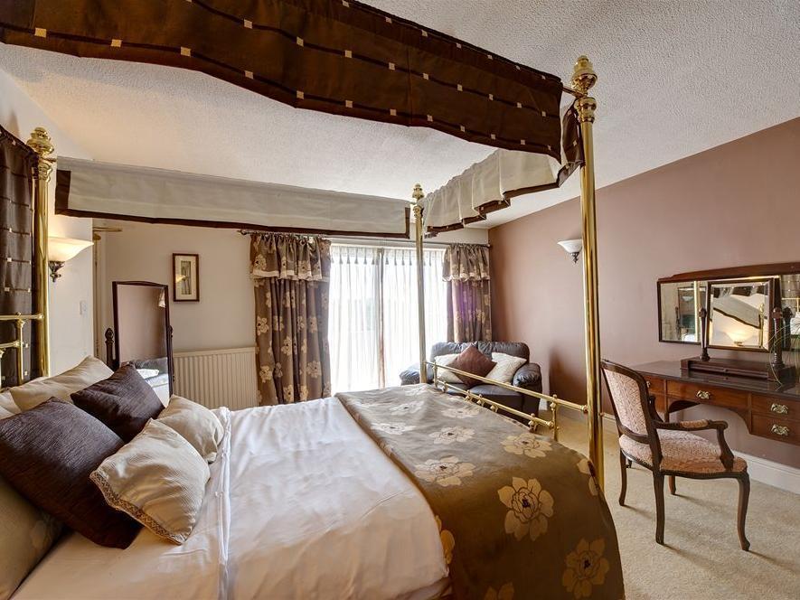 Hotel Clough Manor Denshaw Exteriér fotografie